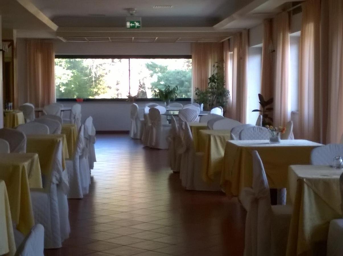 Hotel Du Parc Atri Εξωτερικό φωτογραφία