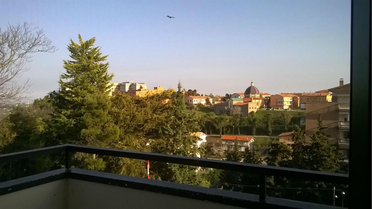 Hotel Du Parc Atri Εξωτερικό φωτογραφία
