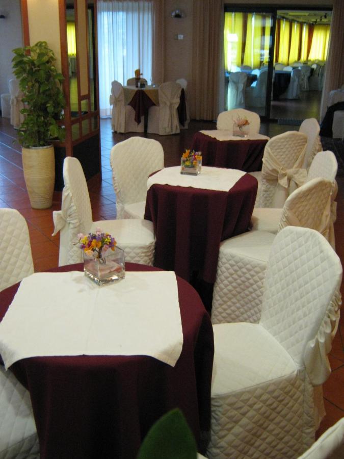 Hotel Du Parc Atri Εξωτερικό φωτογραφία