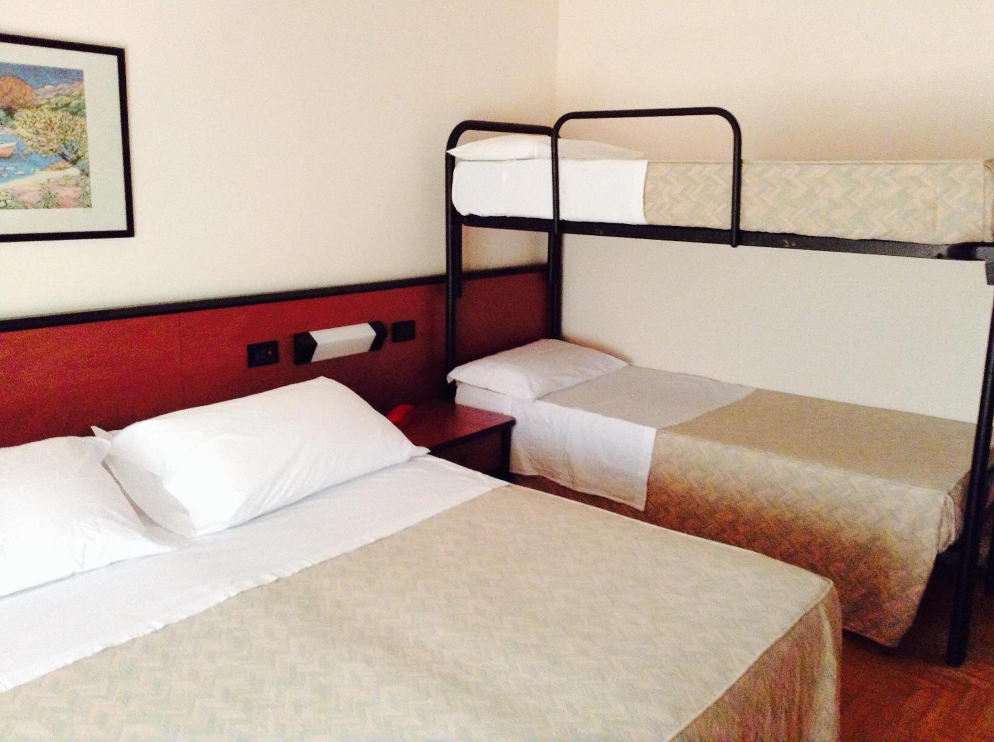 Hotel Du Parc Atri Εξωτερικό φωτογραφία