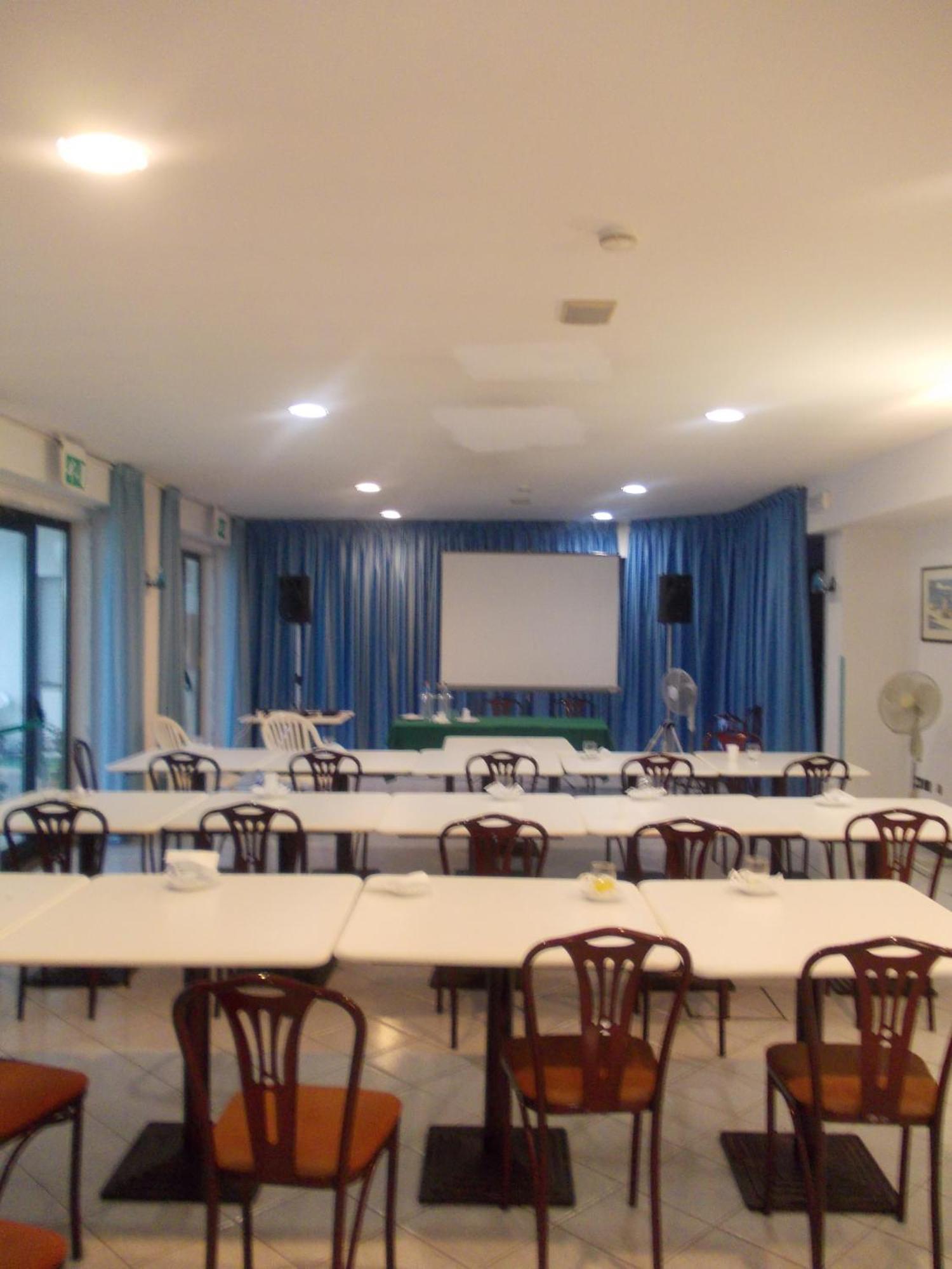 Hotel Du Parc Atri Εξωτερικό φωτογραφία